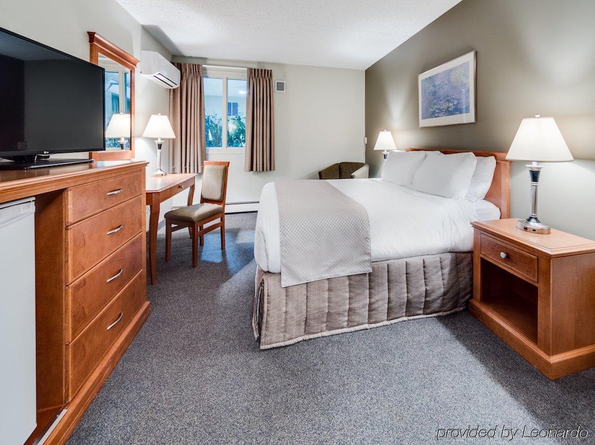 Heritage Inn Hotel & Convention Centre - High River Экстерьер фото